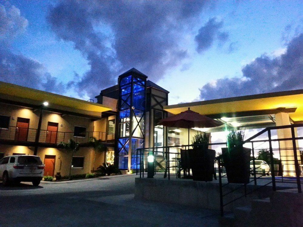 Booye Hotel 纳沃华 外观 照片